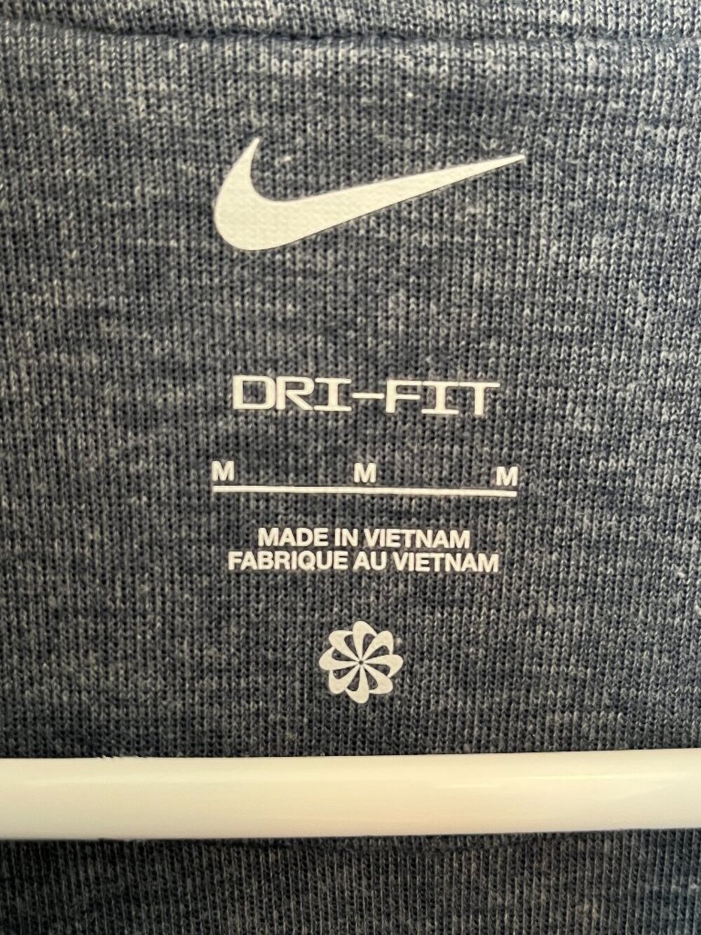 Nike Men's Medium Dri-FIT Heather Gray Pullover Hoodie Athletic Training - Picture 2 of 5